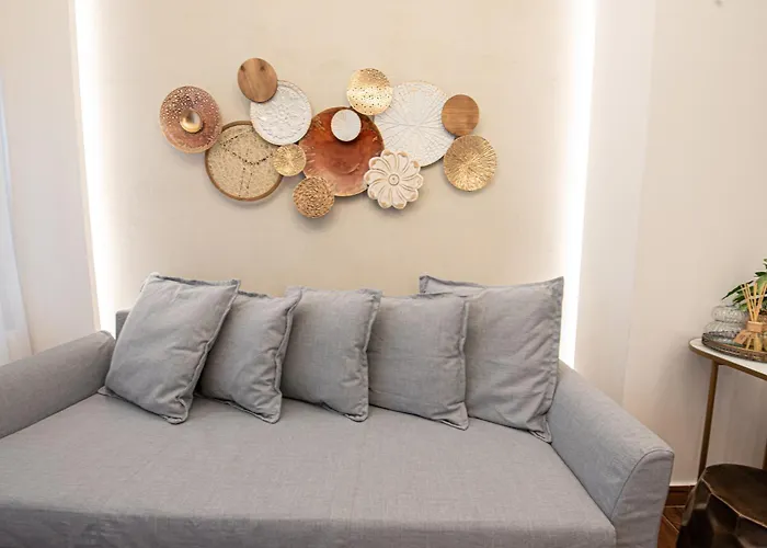 Luxe Loft Near Seaside