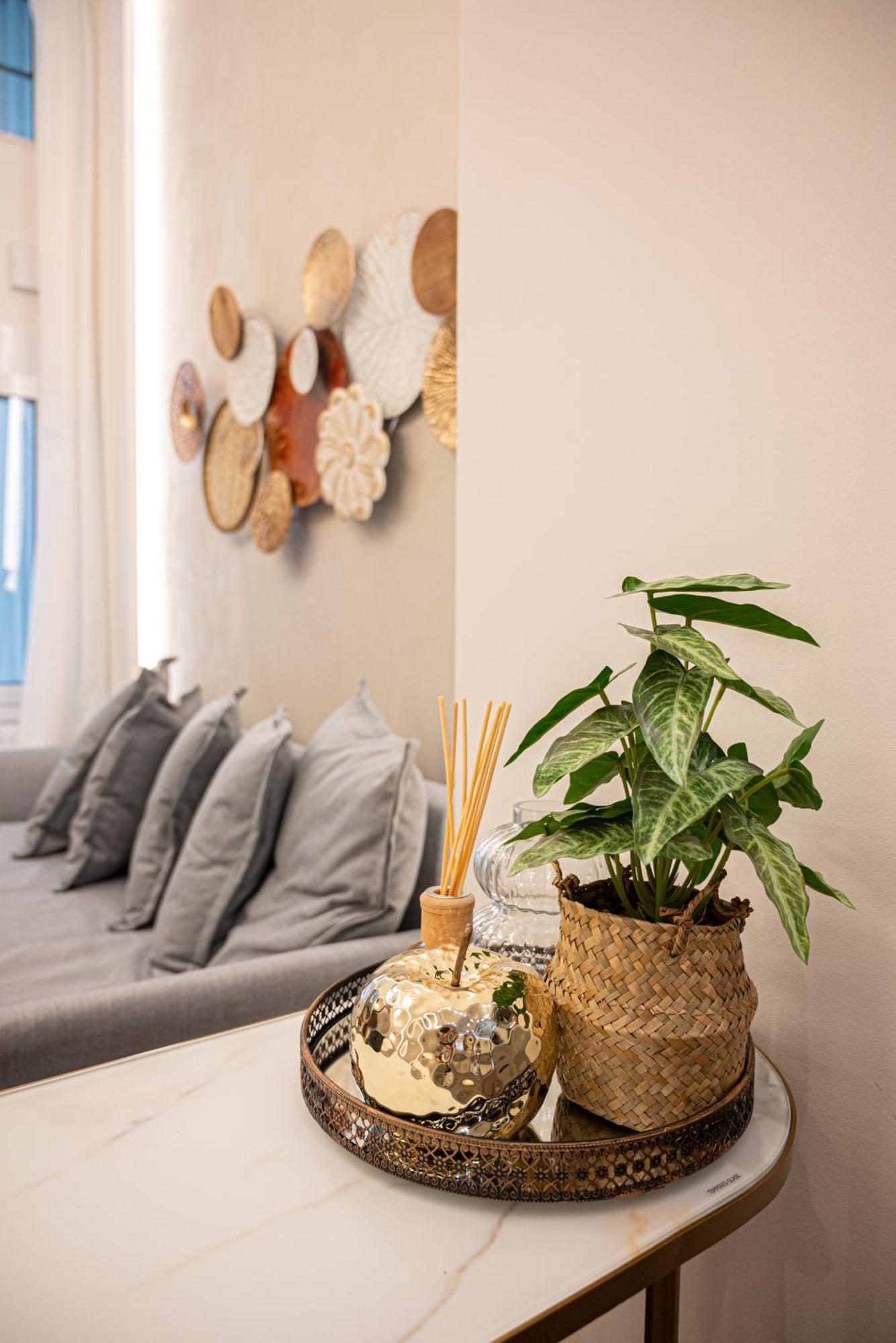Luxe Loft Near Seaside *