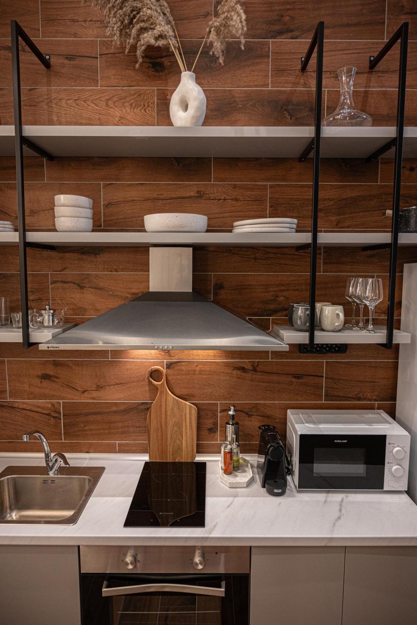 Apartment Luxe Loft Near Seaside